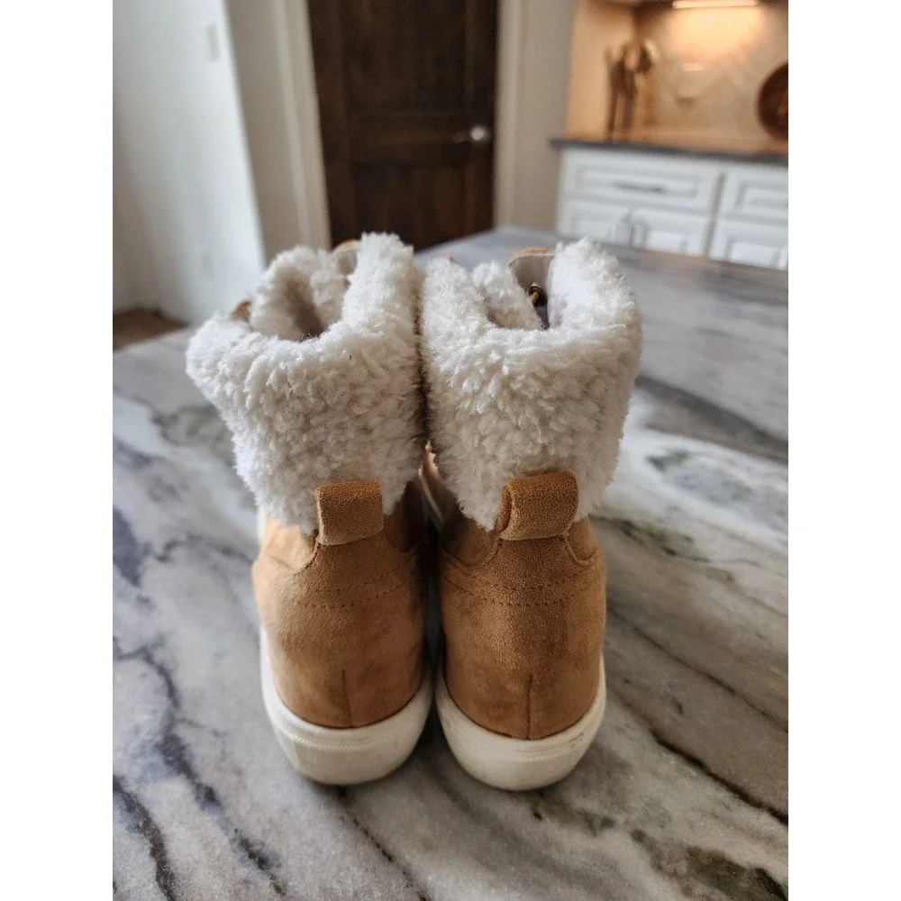 Madden Girl worn few